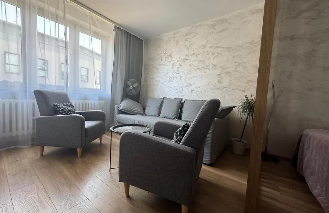 Kalwaryjska Spot Apartment In A Good Location-1